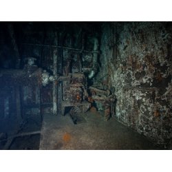 PADI DarkZone Wreck penetration