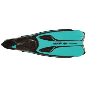 Beuchat finner X-Voyager Dark bl� sort