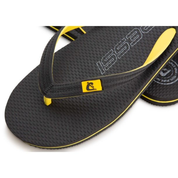 Leaf Flip Flops