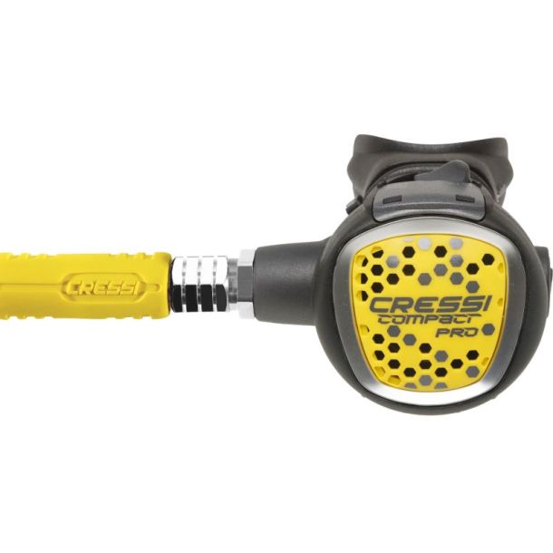 Cressi Compact Pro octopus